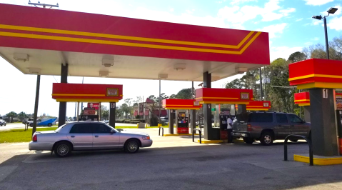 Some Of The Best Fried Chicken In America Is Served At Dodge's, A South Carolina Gas Station