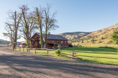 Stay The Night On A Working Ranch When You Visit This One-Of-A-Kind Retreat In Oregon