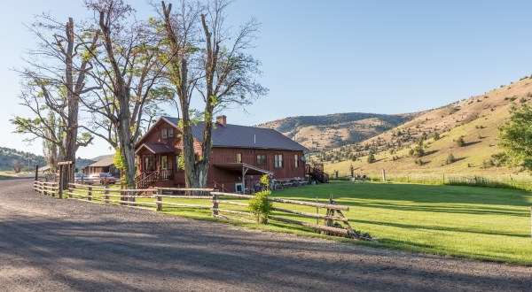 Stay The Night On A Working Ranch When You Visit This One-Of-A-Kind Retreat In Oregon