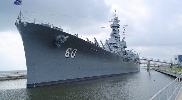 One Of The Last WWII Battleships Is Right Here In Alabama And It’s So Worth A Visit