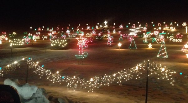The Winter Village In New Hampshire That Will Enchant You Beyond Words