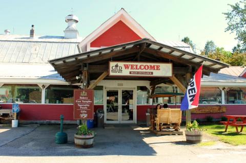 The Best Hot Dogs In Vermont Come From This Surprising Spot