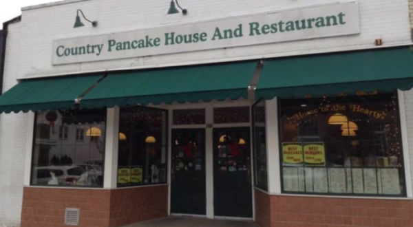 The Pancakes At This New Jersey Restaurant Are So Gigantic They Fall Off The Plate