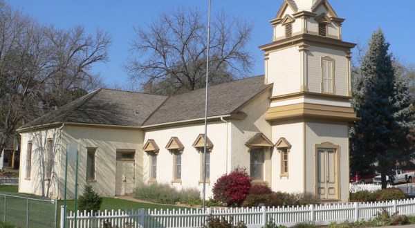 The Oldest Church In Nebraska Dates Back To The 1800s And You Need To See It