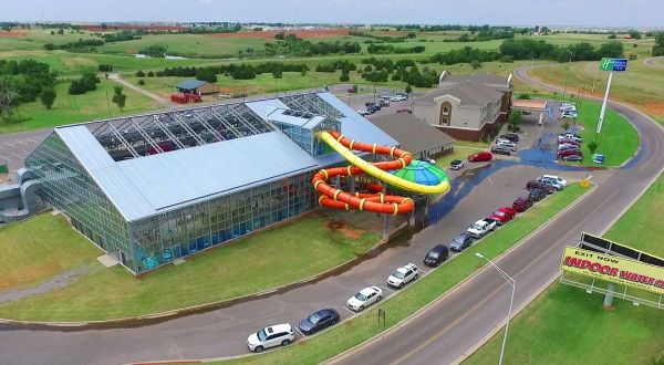 This 28,000 Square Foot Indoor Waterpark In Oklahoma Is A Winter Dream Come True