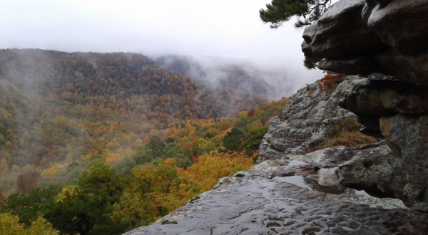This Ropeless Rock Climb In Arkansas Will Bring Out Your Inner Adventurer