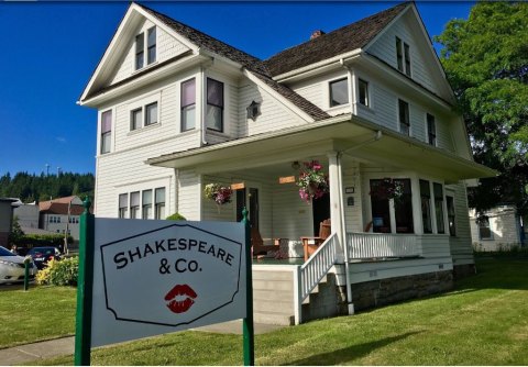 This Shakespeare Inspired Bookstore In Washington Serves Incredible Coffee