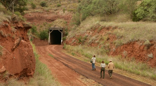 The Tunnel Trail In Texas That Will Take You On An Unforgettable Adventure