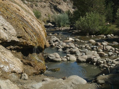 This Primitive Hot Springs Trail In Northern California Is Everything You Need This Winter