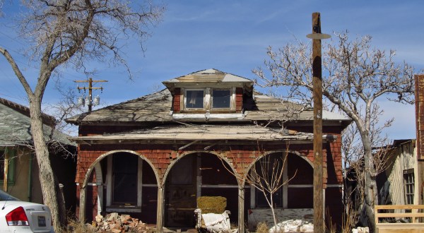 The Mysterious Nevada Town That’s Home To More Ghosts Than People