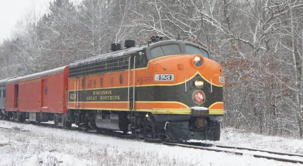 The Snow-Covered Train Ride In Wisconsin That’s Wonderfully Magical