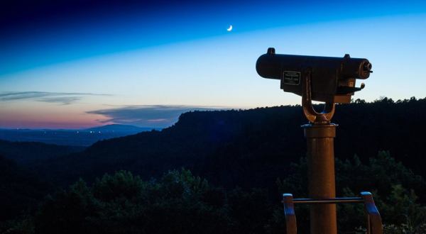 A Total Lunar Eclipse Is Coming This Month And Arkansas Has A Front Row Seat