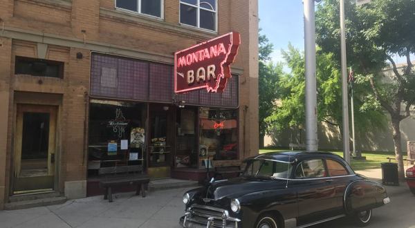 This Historic Pub Is Almost As Old As Montana Itself