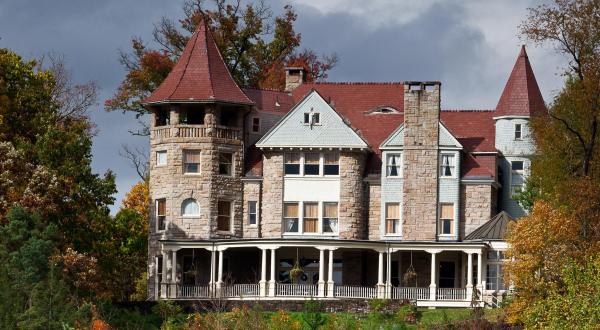 The Charming Mountaintop Inn In West Virginia You’ll Want To Visit Again And Again