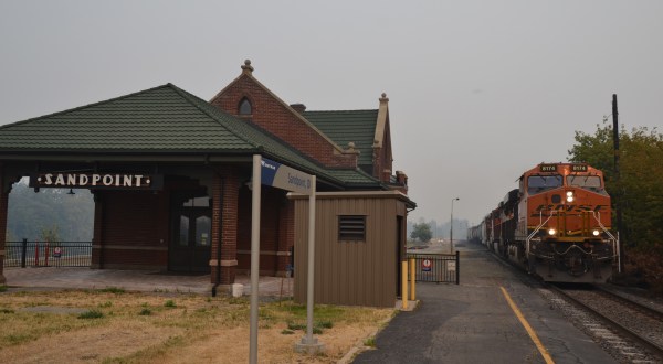 There’s Only One Remaining Train Station Like This In All Of Idaho And It’s Magnificent
