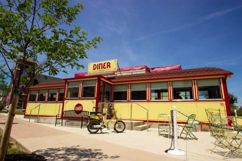 This Restaurant In Buffalo Used To Be A Train Car And You'll Want To Visit