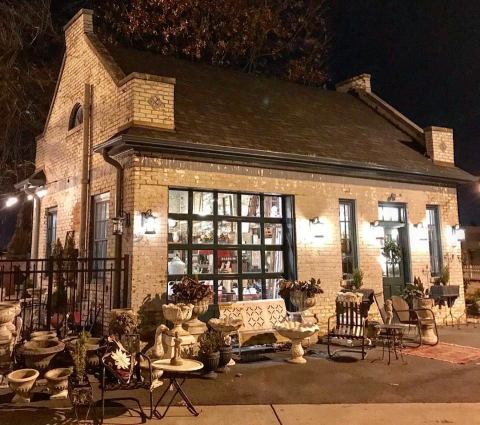 This Historic Gas Station Is Now Home To Kentucky's Most Charming Antique Shop