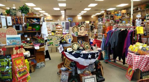This General Store In Missouri Only Sells American-Made Products And It’s A True Treasure