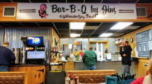 9 Stops Everyone Must Make Along Mississippi’s BBQ Trail