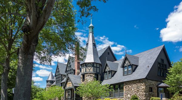 The One Place In Rhode Island Where Harry Potter Would Feel Right At Home
