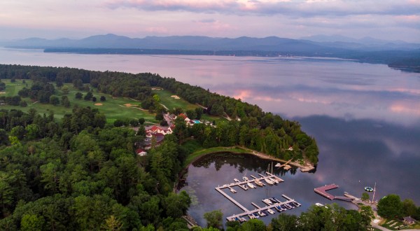 This Picturesque Lakefront Resort In Vermont Is The Definition Of A Hidden Gem