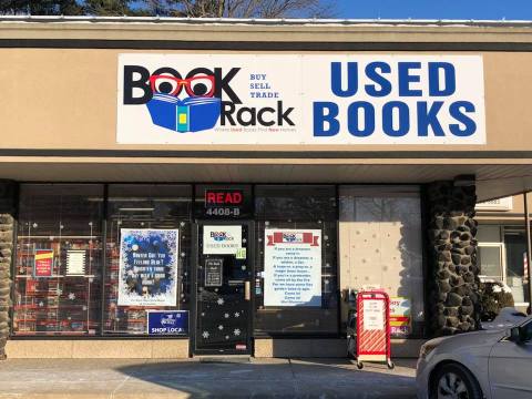This Budget-Friendly Used Book Store In Illinois Gives Out Free Books Every Day