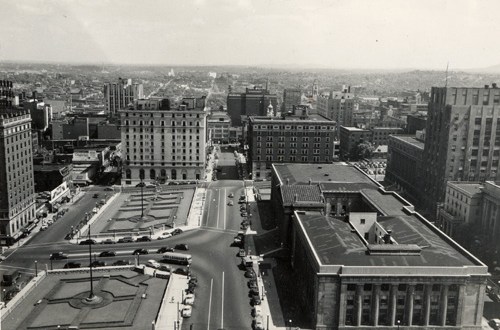 11 Photos That Show How Much Nashville Has Changed… And How Much It Hasn’t