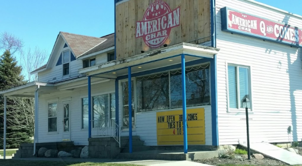 The Tiny Michigan Town Where You’ll Find Out-Of-This-World BBQ