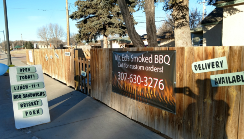 Hit The Road To Find This Remote BBQ Stand In Wyoming That's Finger-Lickin' Good