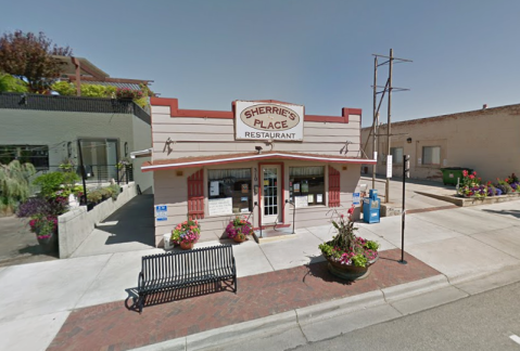 Skipping Dessert At This Famous Wyoming Cafe Should Be A Criminal Offense