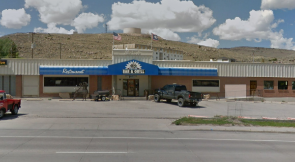 Dine At This Wyoming Restaurant Known For Its Epic Portions And You’ll Be Full For Days