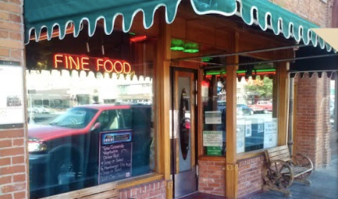 You'll Find The Tastiest Food In Oregon Inside This Historic Building