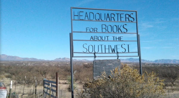 You’ll Fall In Love With This Quiet Arizona Town That Has More Books Than People