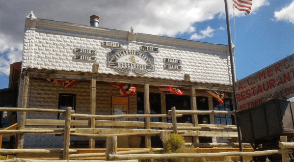 This Restaurant In Wyoming Used To Be A General Store And You’ll Want To Visit