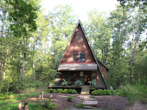 This Forest Lodge Hiding In The Virginia Woods Is A Fairytale Come To Life