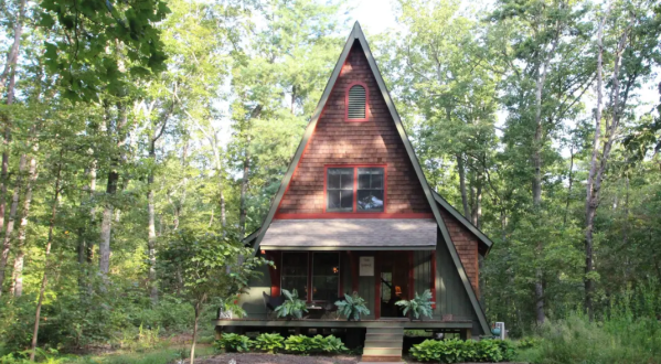 This Forest Lodge Hiding In The Virginia Woods Is A Fairytale Come To Life