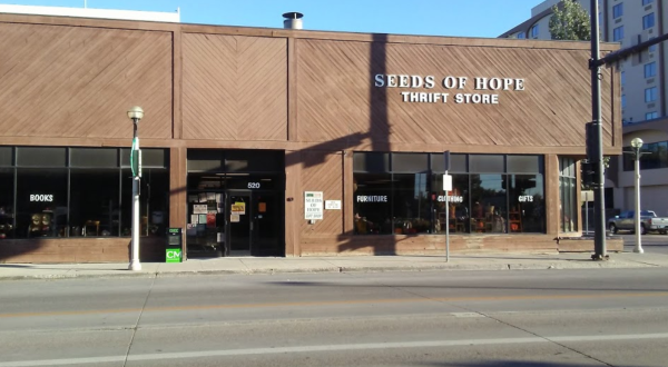 The Two-Story Thrift Shop In North Dakota That’s Almost Too Good To Be True
