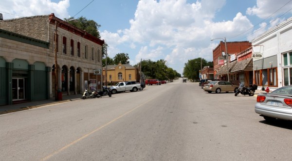 10 Tiny Towns In Kansas Worthy Of A Day Trip