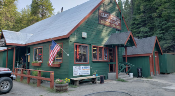The Mountain General Store In Northern California That’s Worthy Of Its Own Day Trip