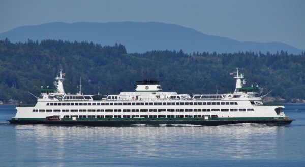 5 Amazing Washington Restaurants You Can Only Get To By Ferry