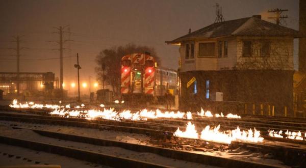 Chicagoans Just Intentionally Set Their Train Tracks On Fire And Here’s Why