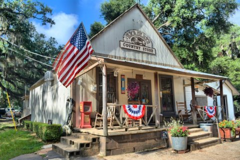 5 Charming General Stores Around The U.S. That Will Take You Back In Time