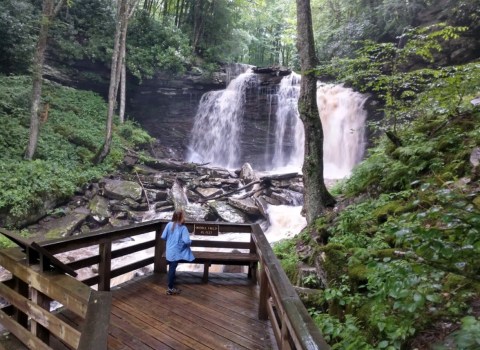 Your Kids Will Love This Easy 1.8-Mile Waterfall Hike Right Here In West Virginia