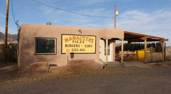 This New Mexico Pizza Joint In The Middle Of Nowhere Is One Of The Best In The U.S.