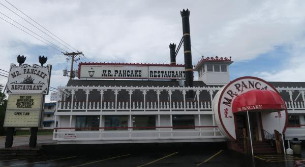 The Iconic Wisconsin Spot That’s Been Serving The Most Over-The-Top Pancakes For 60 Years