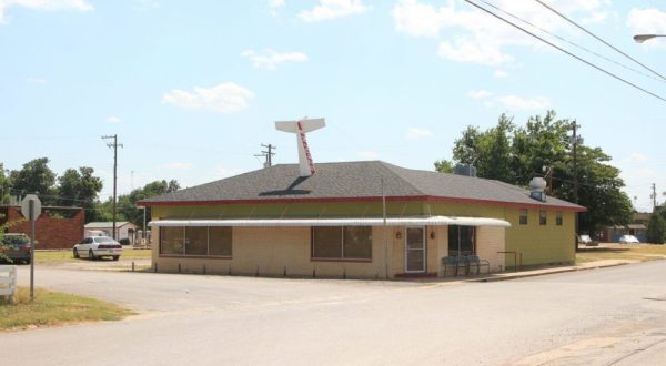 This Oklahoma Pizza Joint In The Middle Of Nowhere Is One Of The Best In The U.S.