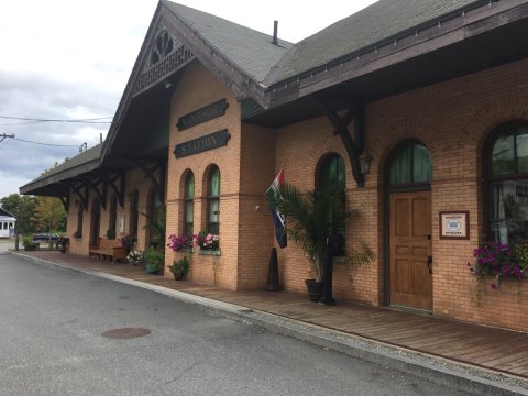 This Historic Vermont Train Depot Is Now A Beautiful Restaurant Right On The Tracks