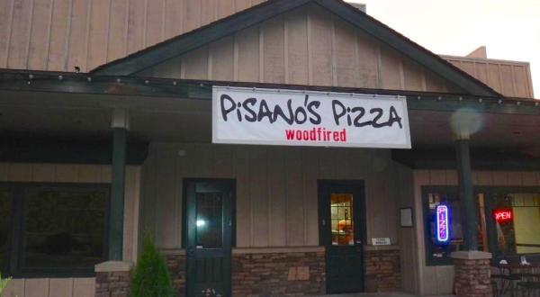 The Little Hole-In-The-Wall Restaurant That Serves The Best Pizza In Oregon