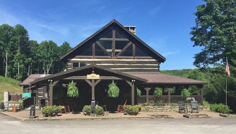 This Old Fashioned Restaurant In The Maryland Mountains Will Take You Back To Simpler Times