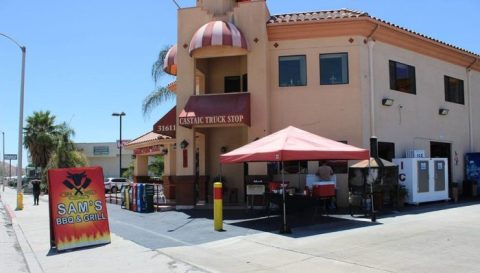 The Unsuspecting Southern California Truck Stop Where You Can Pull Over And Have An Amazing Meal
